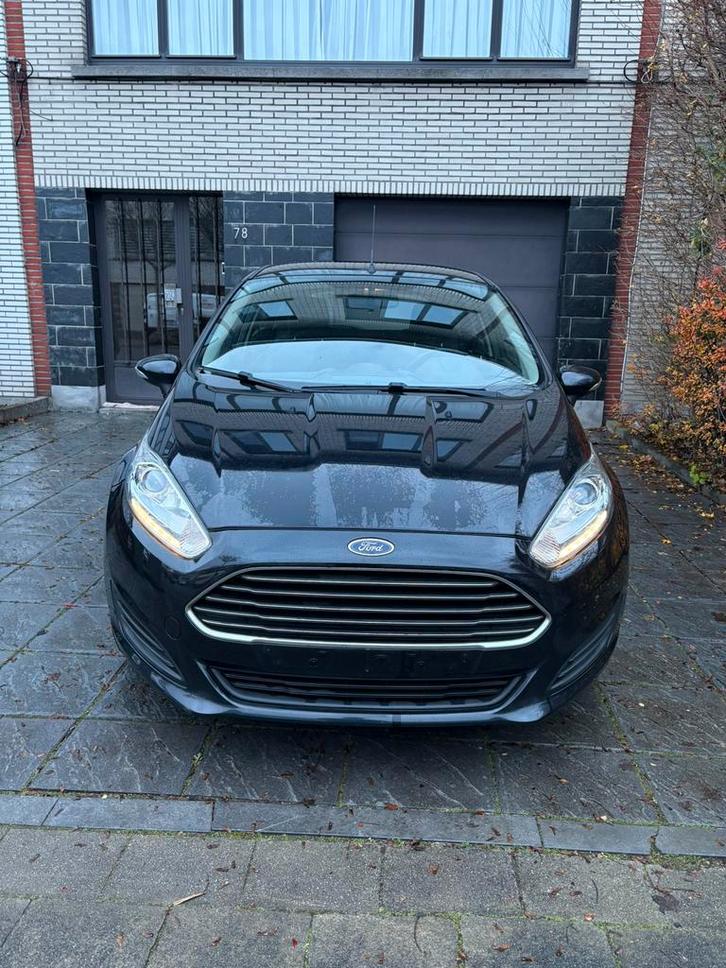 Ford Fiesta 2015 - Euro 6B - 1.5 TDCi, Autos, Ford, Particulier, Fiësta, ABS, Airbags, Air conditionné, Alarme, Bluetooth, Ordinateur de bord