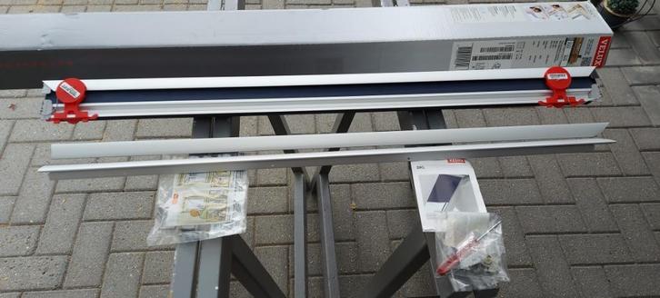 Velux verduisterend rolgordijn, Doe-het-zelf en Bouw, Glas en Ramen, Zo goed als nieuw, Dakraam, 80 tot 120 cm, 80 tot 120 cm