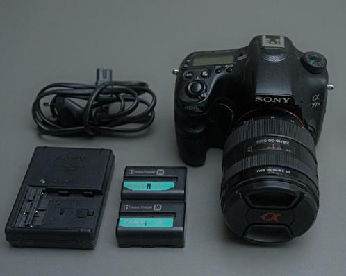 Reflex Sony ILCA a77 marque 2 + 16-50mm f2.8 SSM, TV, Hi-fi & Vidéo, Appareils photo numériques, Utilisé, Sony, Moins de 4 fois