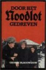 Door het noodlot gedreven / George Blagowidow, Boeken, Oorlog en Militair, Ophalen of Verzenden, Gelezen