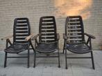 3 donkerbruine tuinstoelen met hoge rug, Ophalen, Gebruikt, Kunststof