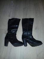 Une paire de bottes  pointure 39 a vendre, Enlèvement