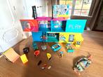 LOL Surprise clubhuis met zeer veel poppetjes en accessoires, Kinderen en Baby's, Speelgoed | Poppen, Ophalen, Zo goed als nieuw