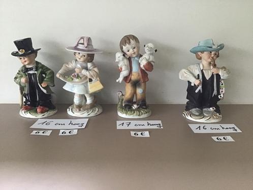 7 beeldjes in porselein aan spotprijzen, Antiek en Kunst, Antiek | Porselein, Ophalen of Verzenden