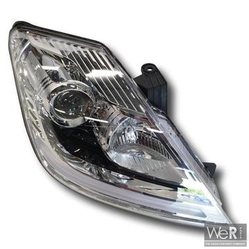 Koplamp Rechts SsangYong Rexton W 12-15 NEW 8310208C10 beschikbaar voor biedingen