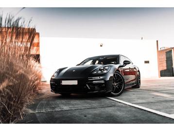 Zeer mooie Porsche Panamera Turbo S E-Hybrid Sport Turismo  beschikbaar voor biedingen