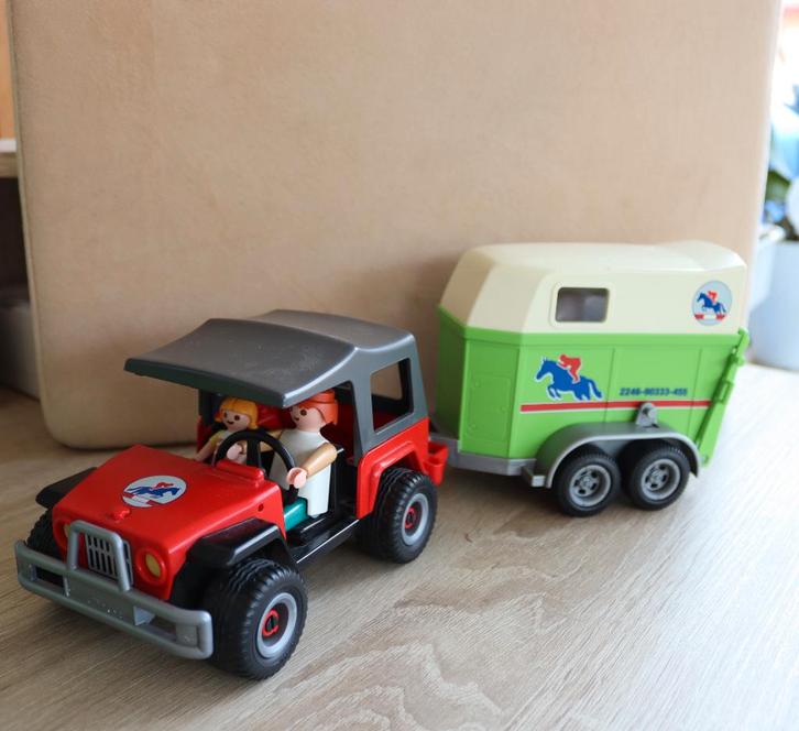Playmobil - Voiture rouge + Van vert, Kinderen en Baby's, Speelgoed | Playmobil, Ophalen