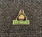 PIN - LE RIAD, Envoi, Utilisé, Autres sujets/thèmes, Insigne ou Pin's