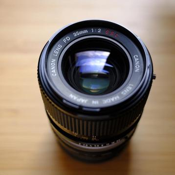 Canon FD 35mm f2 SSC beschikbaar voor biedingen