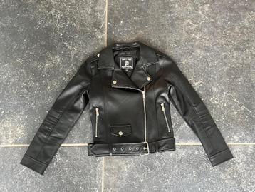 Zwarte lederlook blazer beschikbaar voor biedingen