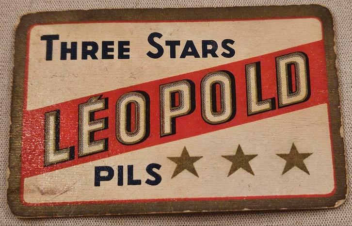 Carte à jouer vintage Leopold Pils
C'est une Vinta, Collections, Cartes à jouer, Jokers & Jeux des sept familles, Comme neuf, Carte(s) à jouer