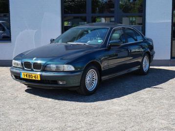 BMW 528 5-serie 528i Executive Ecc Leder Schuifdak Navi Pdc beschikbaar voor biedingen