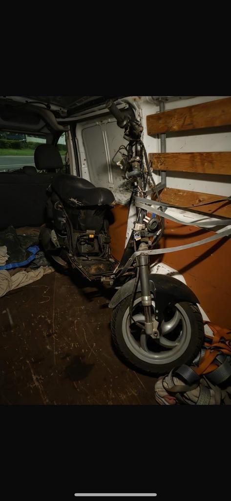 Skr lx frame a1, Fietsen en Brommers, Brommeronderdelen | Scooters, Zo goed als nieuw, Piaggio, Ophalen