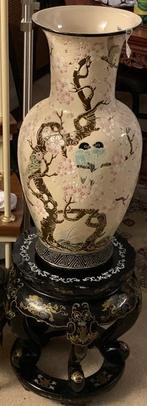 Vase oriental en céramique avec base chinoise antique, Antiquités & Art, Enlèvement