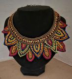 kleurrijke halsketting, Autres couleurs, Comme neuf, Enlèvement, Autres matériaux
