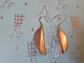 Paire de 2 boucles d'oreilles en argent, Enlèvement ou Envoi