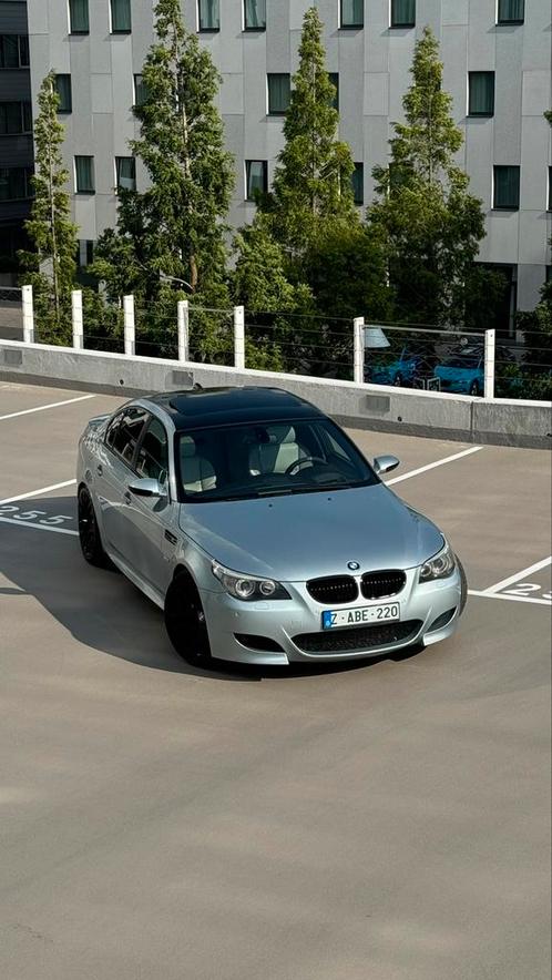BMW M5 E60 V10 / volledige bmw onderhoudshistoriek, Auto's, BMW, Bedrijf, 5 Reeks, ABS, Airbags, Airconditioning, Alarm, Bluetooth