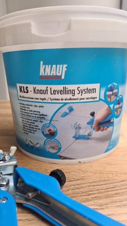 knauf niveleerkit, Doe-het-zelf en Bouw, Gereedschap | Handgereedschap, Zo goed als nieuw, Ophalen