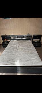 Bed met radio, Huis en Inrichting, Slaapkamer | Complete slaapkamers, Ophalen, Zo goed als nieuw