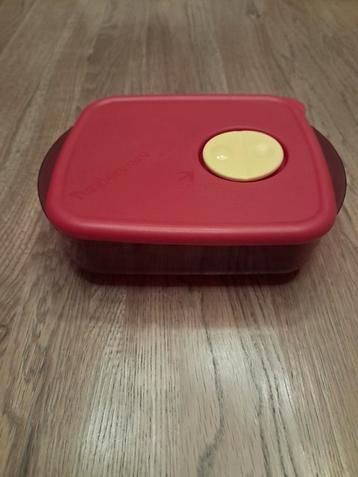 Tupperware Micro,diepvries,koelkast 600ml met 2 deksels, Enlèvement, Comme neuf
