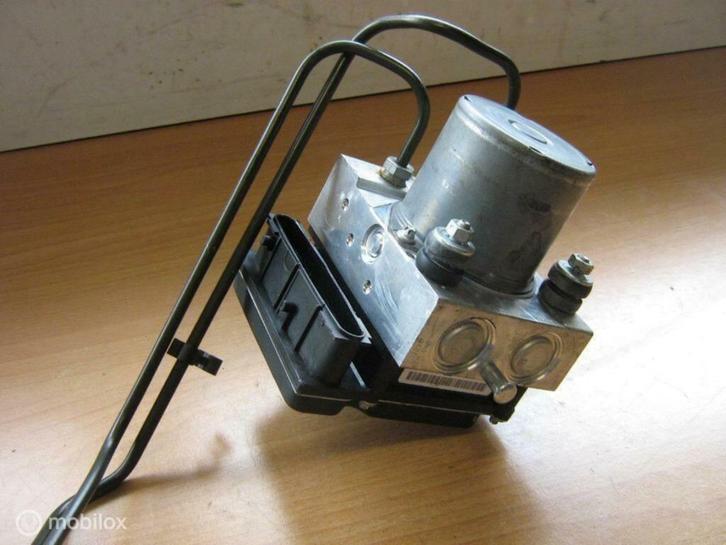 Range Rover Sport Discovery 3 ABS Pomp ECU SRB500164 L319, Auto-onderdelen, Remmen en Aandrijving, Land Rover, Gebruikt, Ophalen of Verzenden