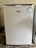 Beko koelkast met vriesvak, Elektronische apparatuur, Koelkasten en IJskasten, Ophalen, Gebruikt, Minder dan 85 cm, 100 tot 150 liter