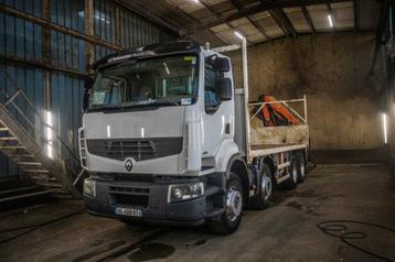 Renault KERAX 380DXI-8x4+PK18TM/3EXT disponible aux enchères