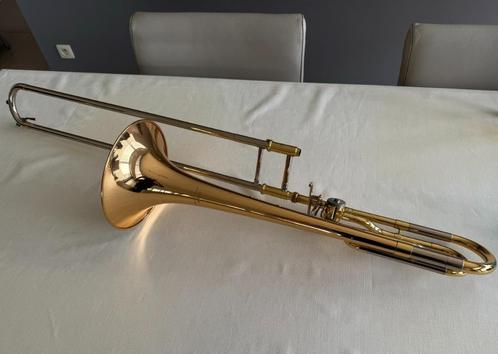 trombone Yamaha YSL 448G, Muziek en Instrumenten, Blaasinstrumenten | Trombones, Gebruikt, Met koffer, Ophalen