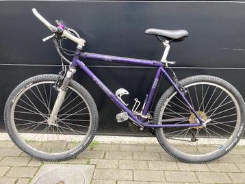 Mountainbike Trek 7000 maat 54 beschikbaar voor biedingen