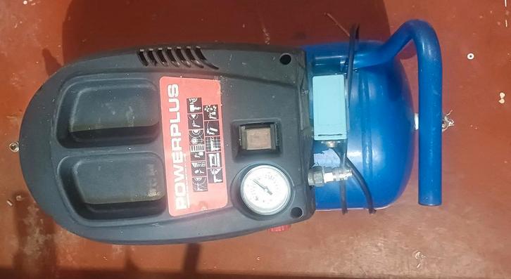 Powerplus pow5535 compressor, Bricolage & Construction, Compresseurs, Utilisé, 6 à 10 bars, Moins de 25 litres, Moins de 200 litres/min