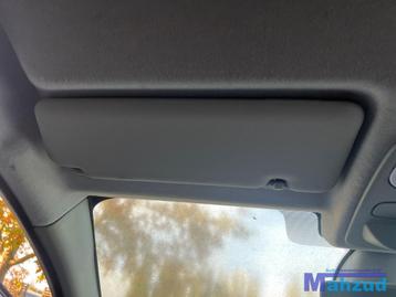 RENAULT CLIO 4 links zonneklep 2012-2019 beschikbaar voor biedingen