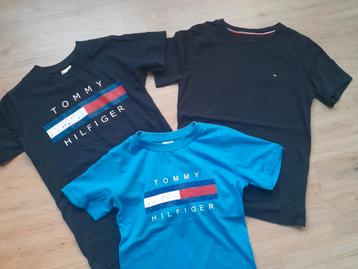 Tommy hilfiger 3x t-shirt maat 140  als nieuw beschikbaar voor biedingen