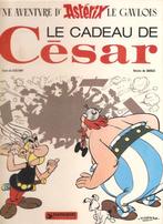 Astérix - Le cadeau de César (Hardcover, 1ste druk), Gelezen, Eén stripboek, Ophalen of Verzenden, Goscinny / Uderzo