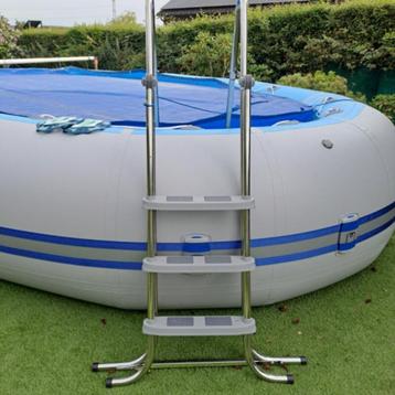 Echelle luxe inox de piscine Zodiac L120 ZP beschikbaar voor biedingen
