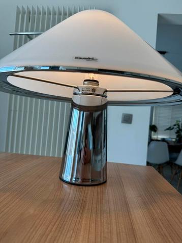 Harvey Guzzini Elpis Table Lamp., Enlèvement, Utilisé