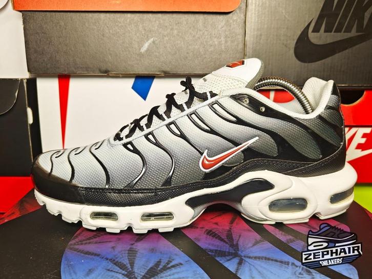 Nike Air Max Plus TN 'Blue Tint' EU44 2023, Kleding | Heren, Schoenen, Gedragen, Sneakers, Blauw, Ophalen of Verzenden