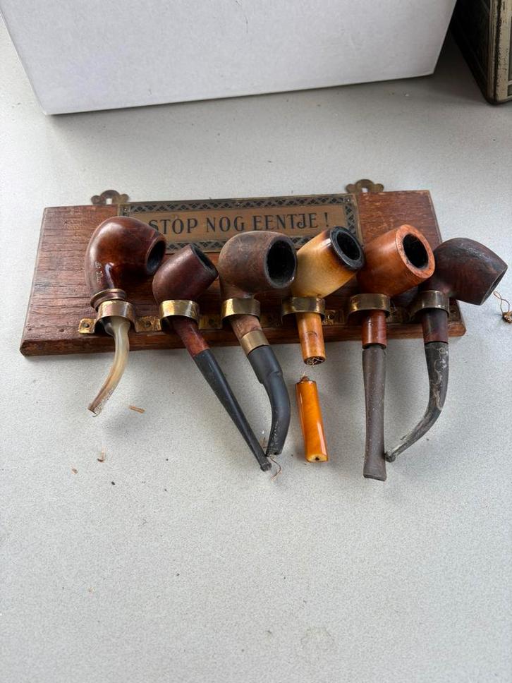 (A)Collectie van 6 vintage pijpen,roken, rekje, oud, sigaret, Verzamelen, Rookartikelen, Aanstekers en Luciferdoosjes, Zo goed als nieuw