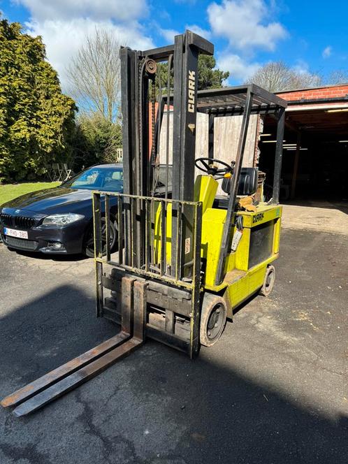 Heftruck clark, Zakelijke goederen, Machines en Bouw | Heftrucks en Intern transport, Heftruck, Elektrisch, Ophalen