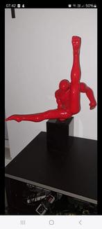 Statue athlète rouge art, Enlèvement ou Envoi