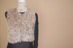 bodywarmer / beige / pluche / 164, Ophalen of Verzenden, Zo goed als nieuw, Trui of Vest