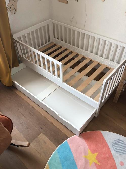 Peuterbed Petit Amélie, Kinderen en Baby's, Kinderkamer | Bedden, Gebruikt, Ophalen