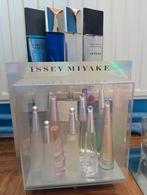 Issey Miyake lot te koop met presentatiekastje, Handtassen en Accessoires, Ophalen