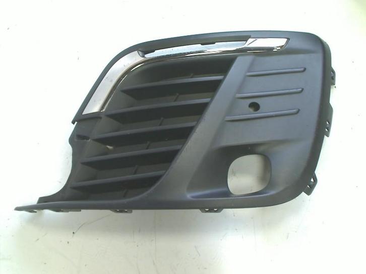 MISTLAMPKAPJE RECHTS Opel Vivaro (9811823877), Auto-onderdelen, Carrosserie, Opel, Rechts, Gebruikt