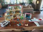 Playmobil groot hotel met extra s, Kinderen en Baby's, Speelgoed | Playmobil, Ophalen of Verzenden, Zo goed als nieuw