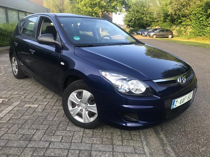 Hyundai I30 benzine - 2010 - 3.250 euro gekeurd, Auto's, Hyundai, Particulier, i30, ABS, Airbags, Boordcomputer, Elektrische ramen