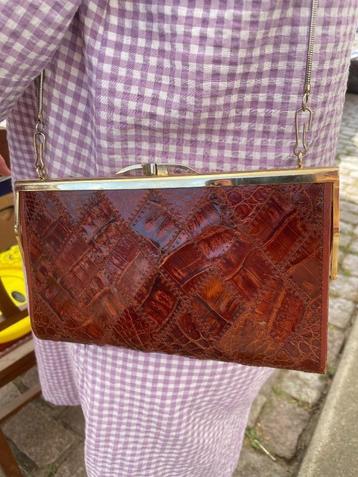 Dames handtas (clutch) beschikbaar voor biedingen