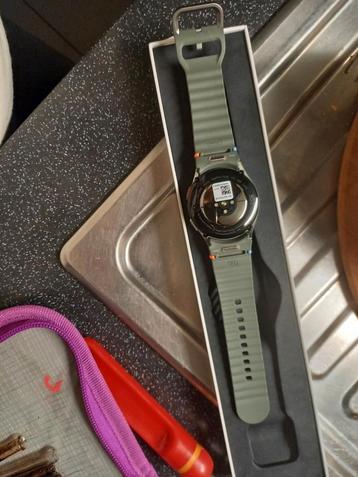Samsung Galaxy Watch 7 nieuw nog in de doos   beschikbaar voor biedingen