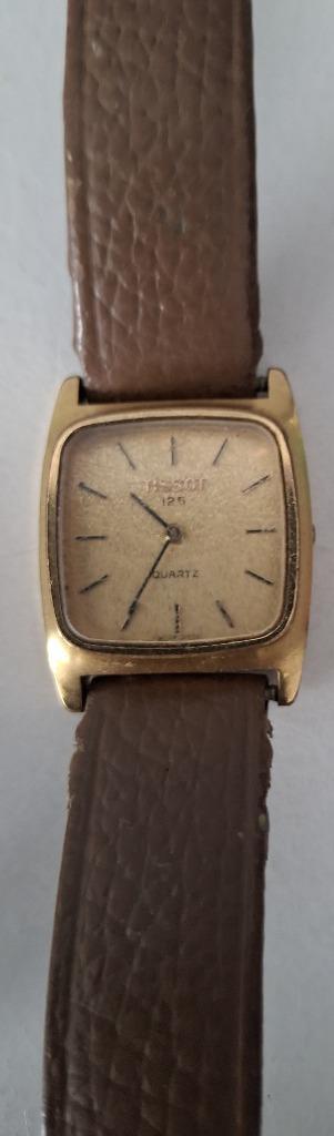 montre Vintage Tissot femme beschikbaar voor biedingen
