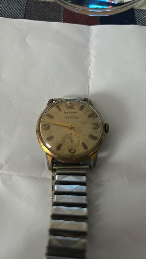 Titan Prima 15 juwelen, Handtassen en Accessoires, Horloges | Antiek, Polshorloge, Overige merken, Overige materialen, 1930 tot 1960