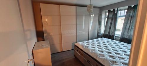 Meubels monteur, Huis en Inrichting, Slaapkamer | Complete slaapkamers, Zo goed als nieuw, Ophalen